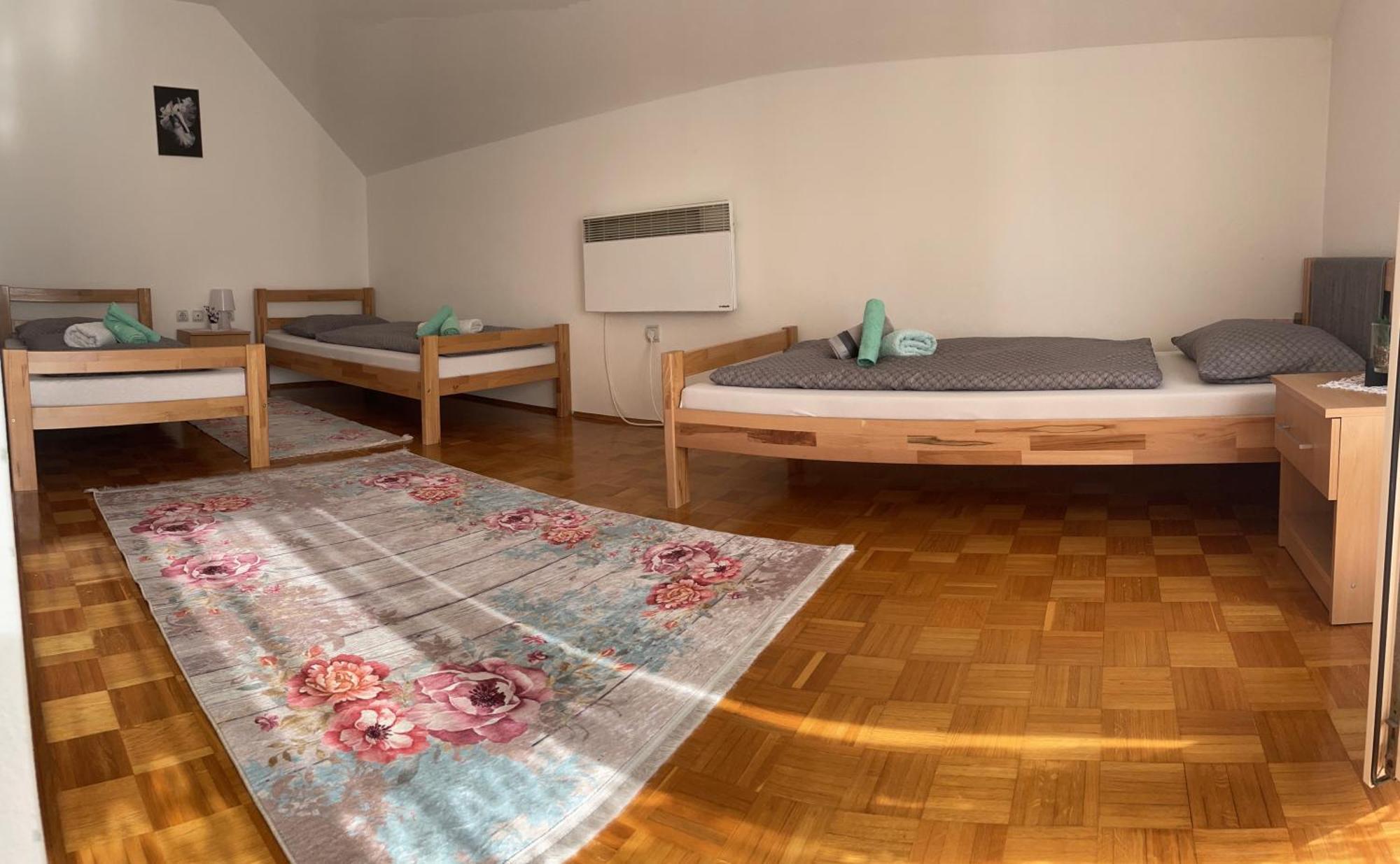 Sobe Lara Apartment Gradacac Екстериор снимка