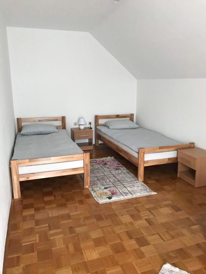 Sobe Lara Apartment Gradacac Екстериор снимка